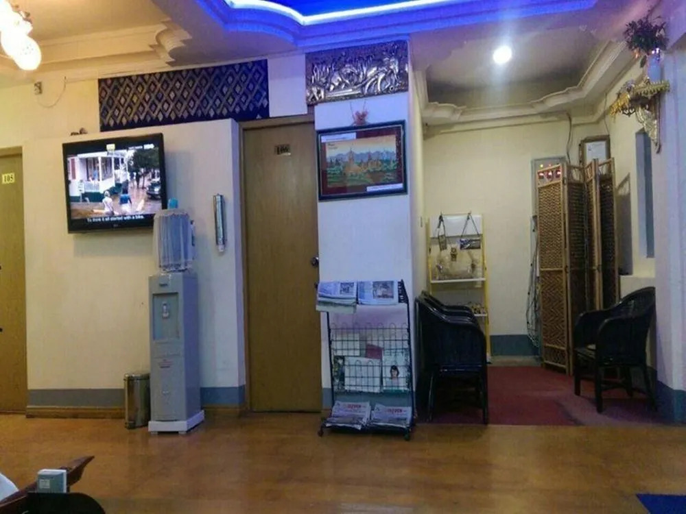 Grand Empire Hotel