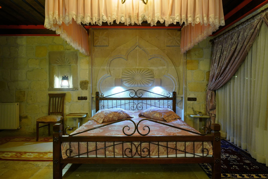 Alaturca House
