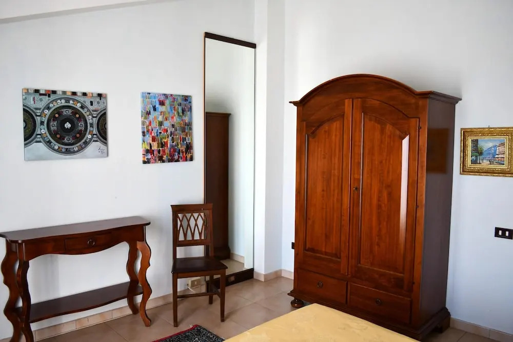 House with 5 Bedrooms in Acireale, with Wonderful Sea View, Furnished Terrace And Wifi - 7 Km From the Beach