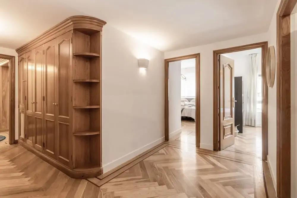 Arzano - 4 Bedrooms and Office in Castilla