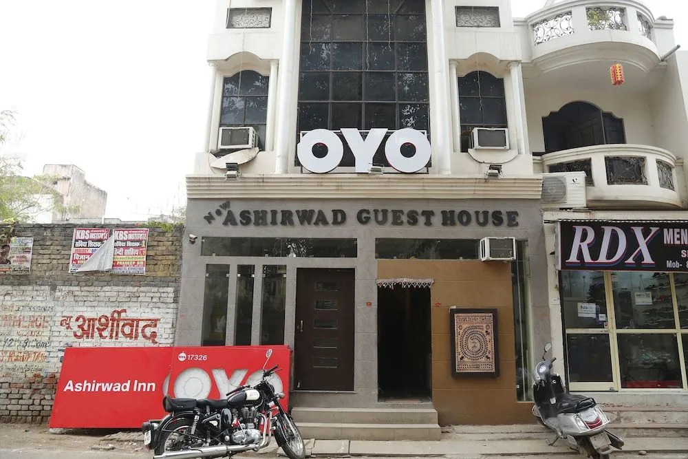OYO 17326 Aashirwad Guest House