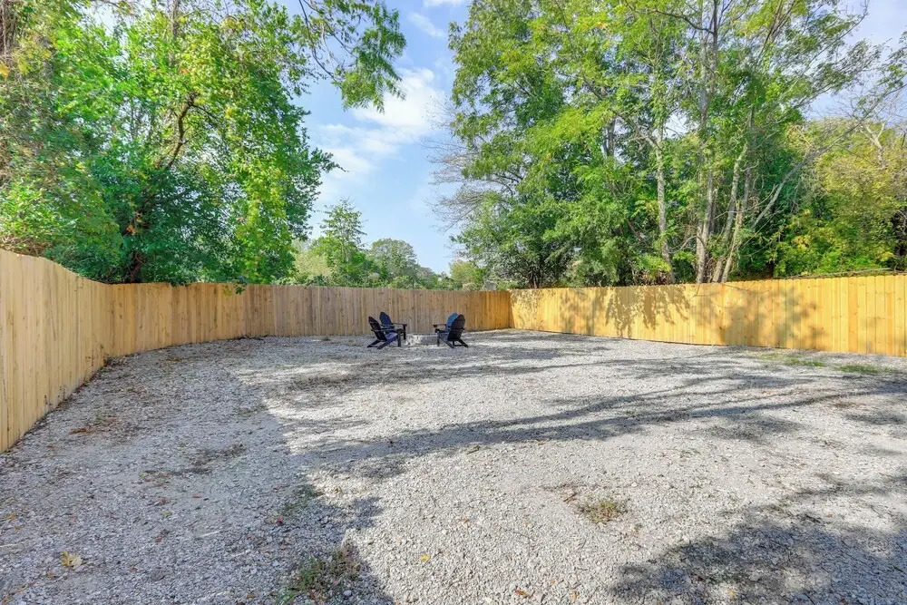Walk to Mercer: Dtwn Macon Home w/ Fire Pit!