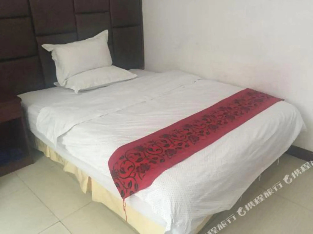 SIA Hotel (Guangzhou Railway Station Sanyuanli Subway Station)