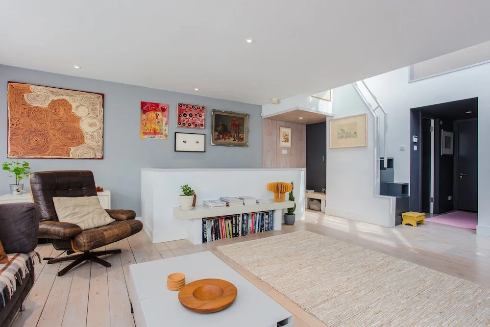 2 Bedroom Home in Hackney With Roof Terrace