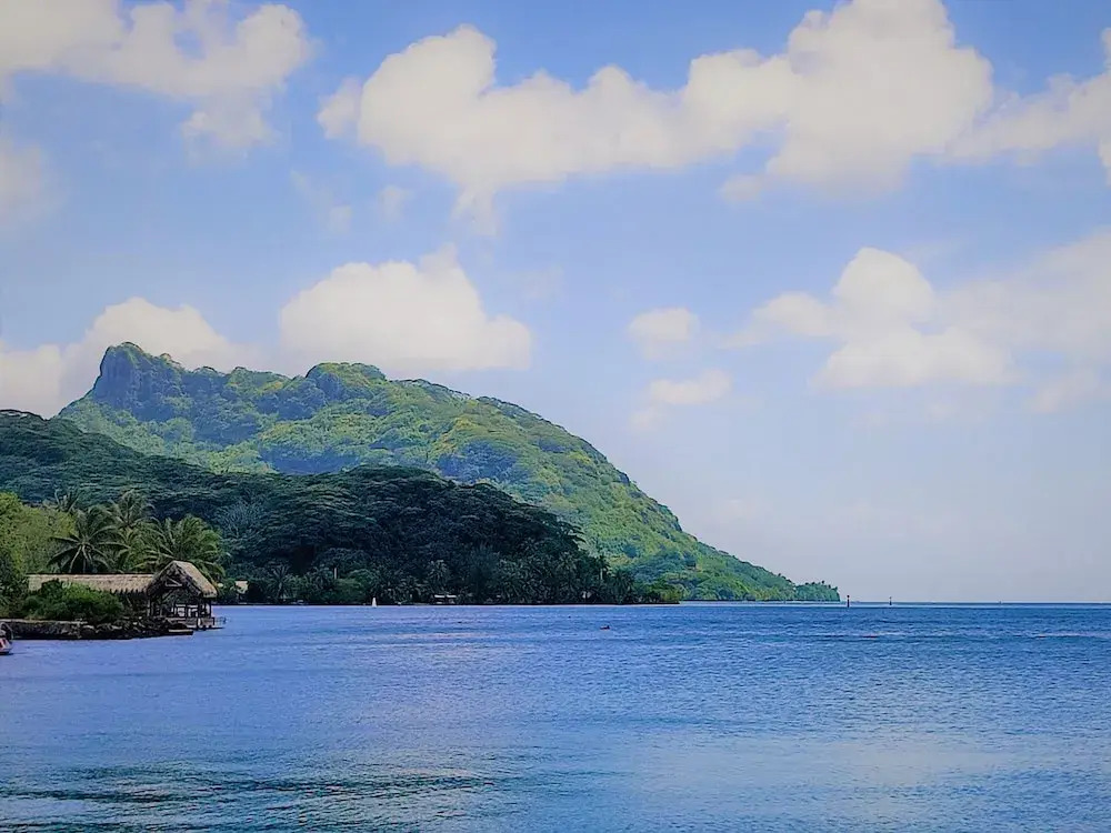 Huahine - Tipanier House