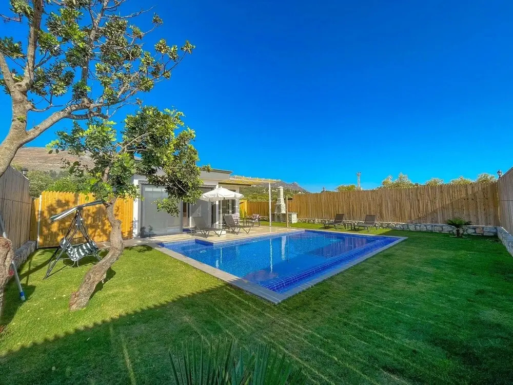 Exclusive Sheltered Villas