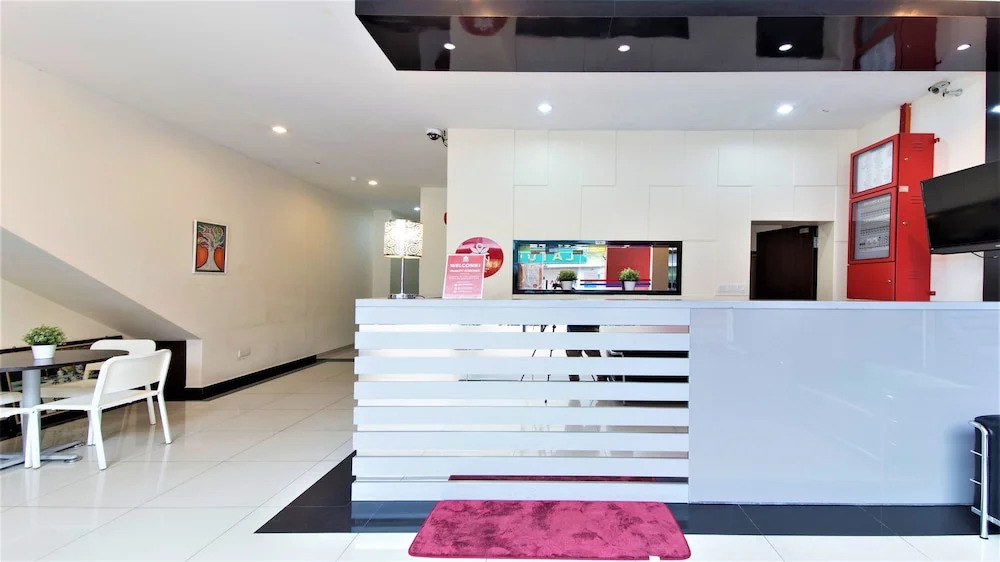 ZEN Rooms Basic Near I-City