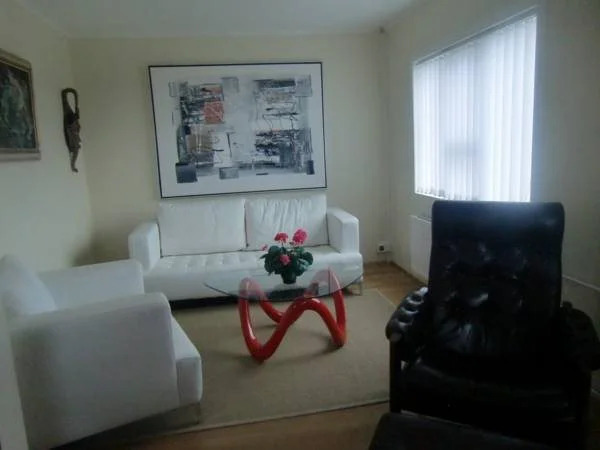 Steinar Guesthouse