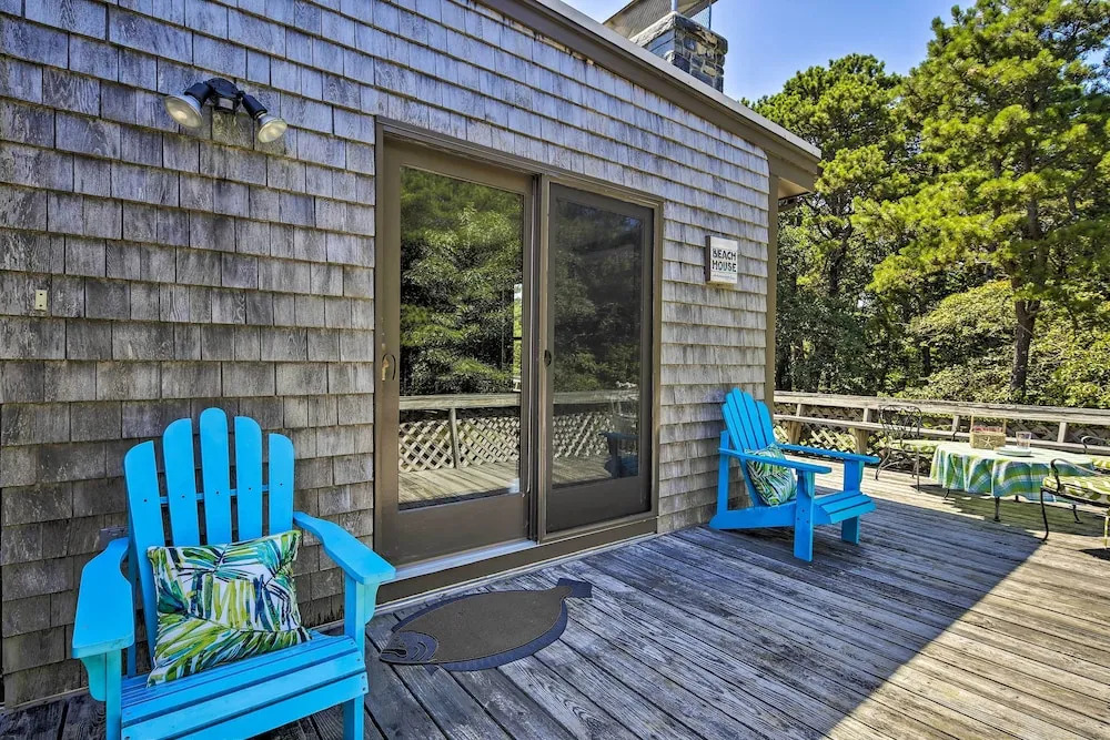 Great for Couples! Cape Cod Cottage 2 Mi to Beach