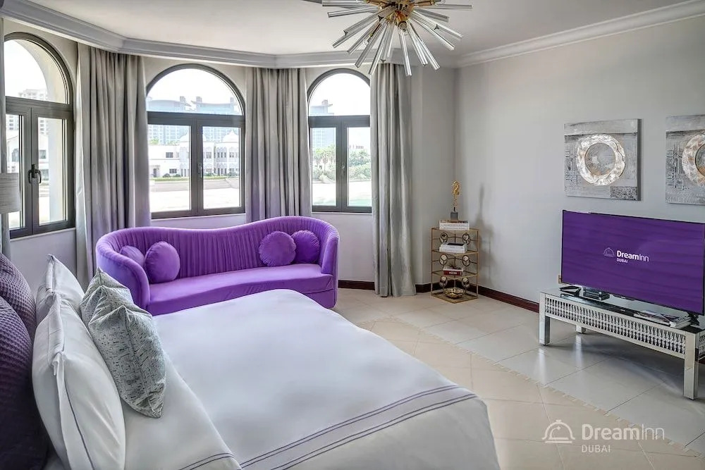 Dream Inn Dubai-Luxury Palm Beach Villa