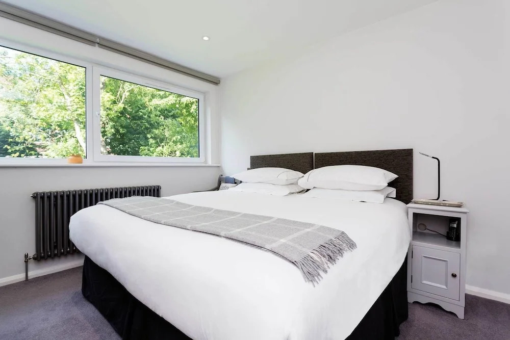 Veeve - Wimbledon Terrace House