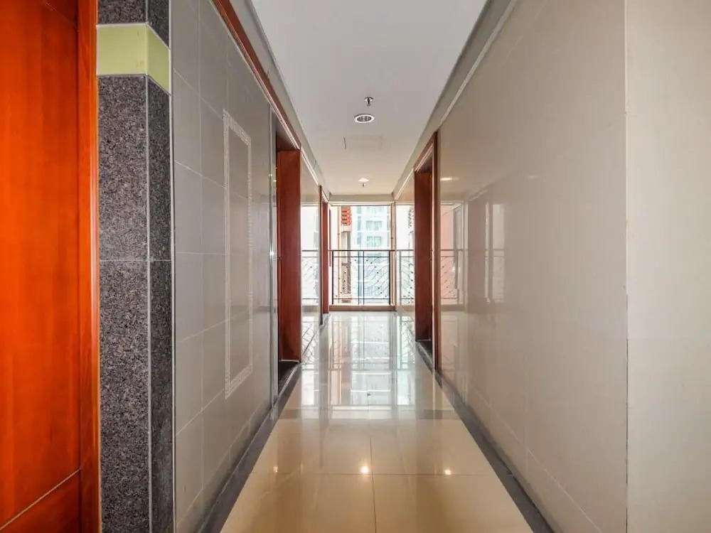 eStay Residence - Guangzhou Peace World Plaza