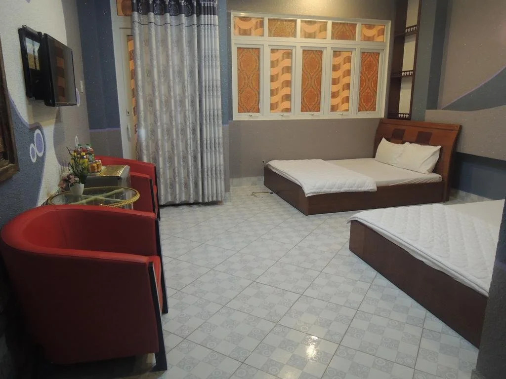 Truong Tien Hotel