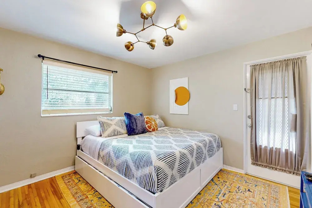 Steps to Dtwn! Dog-friendly 'mount Dorable' Haven