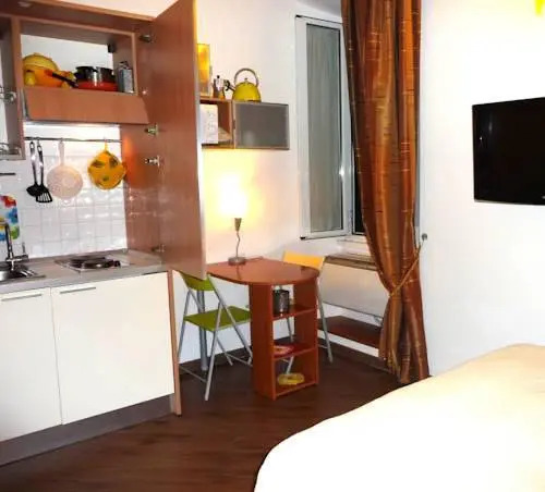 Doria Suites