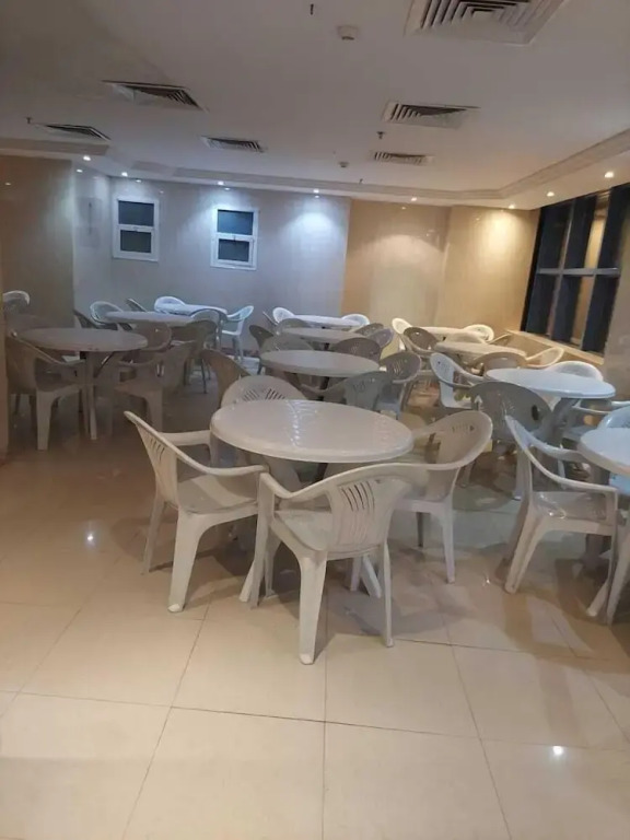 Al Arooj Hotel