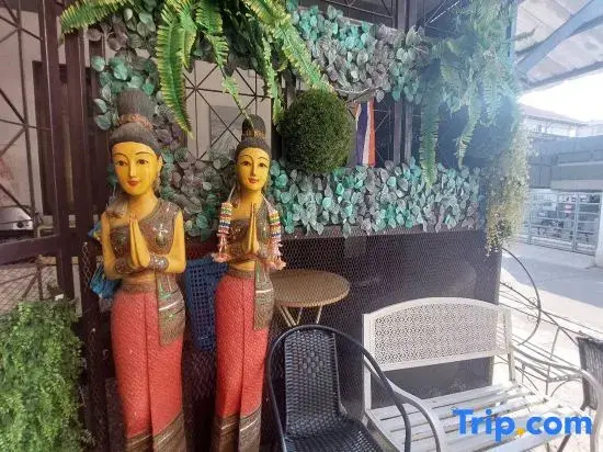 Sukhum Mega Bangna Guest House