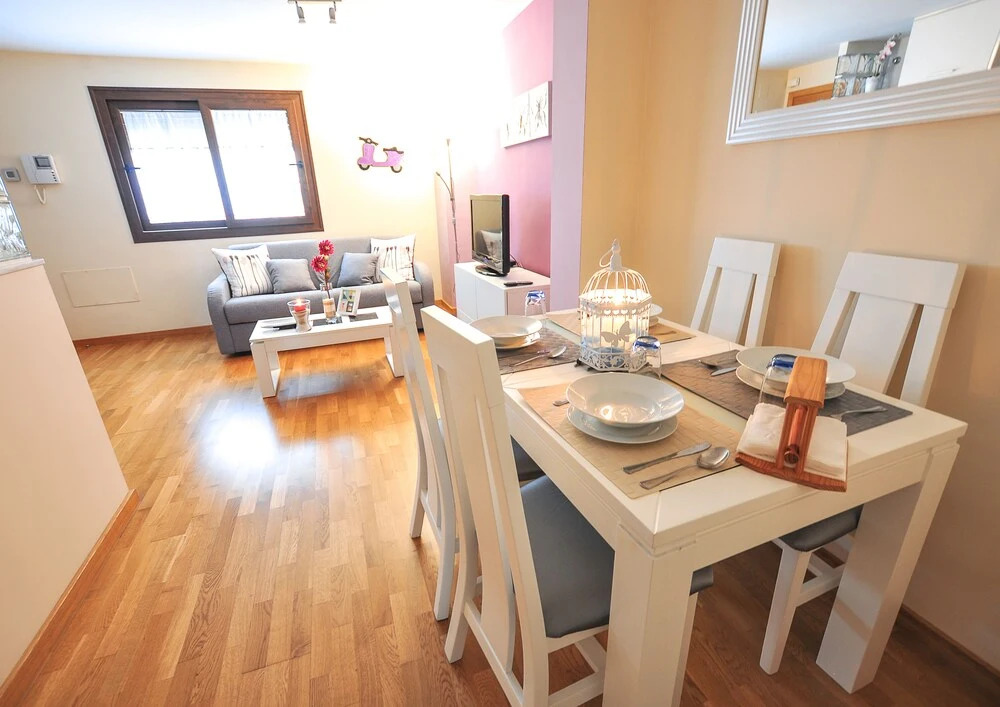 Sitito Quejana Apartment with Parking