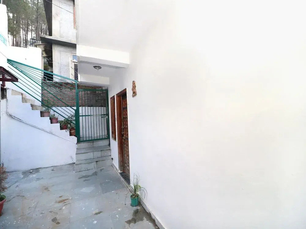 Valley View Stay by OYO Rooms