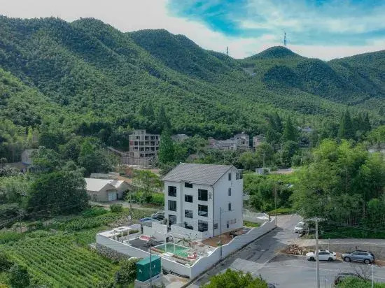 安吉见景丨星空·泳池·私汤·亲子度假美宿(余村两山店)