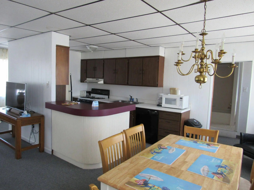 The Coral Sands Motel
