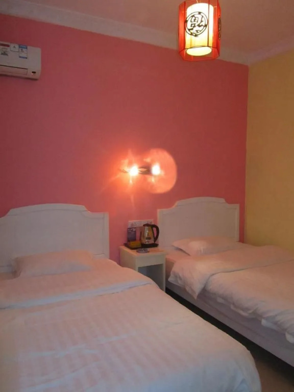 Yangshuo Romantic Inn