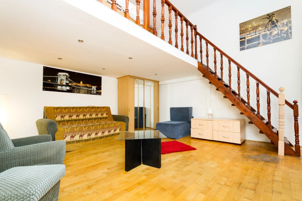 Opera Apartments