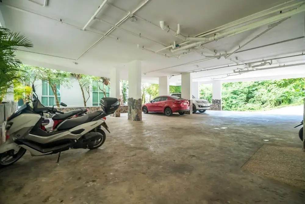Kata Ocean View Condominium - 1 bdr Mountain View Apartment