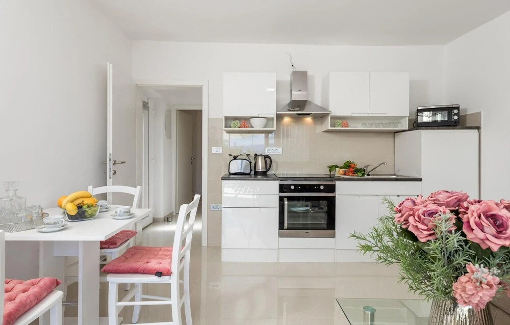 Amazing Home in Veprinac With 4 Bedrooms, Wifi and Outdoor Swimming Pool