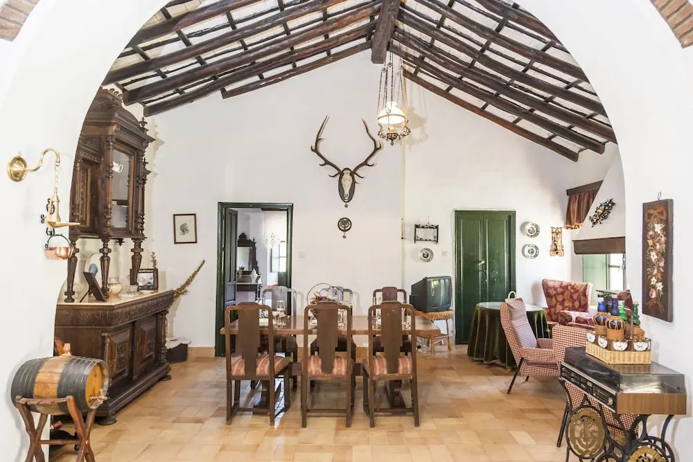 Villa La Mina Constantina Canovas