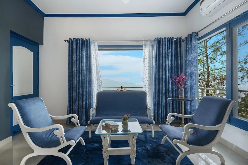 Alaya Stays Cloudcatcher 4 BHK Villa