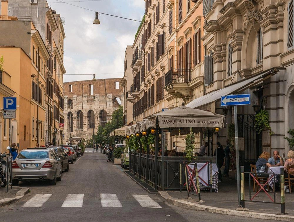 Via dei Santissimi quattro 85 Apt