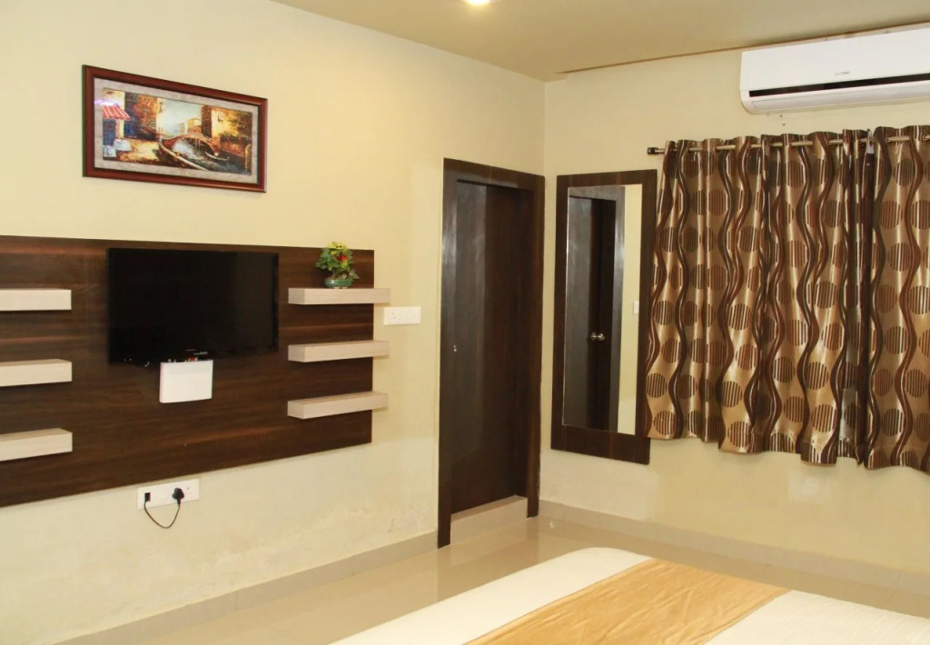 New Raj Residency
