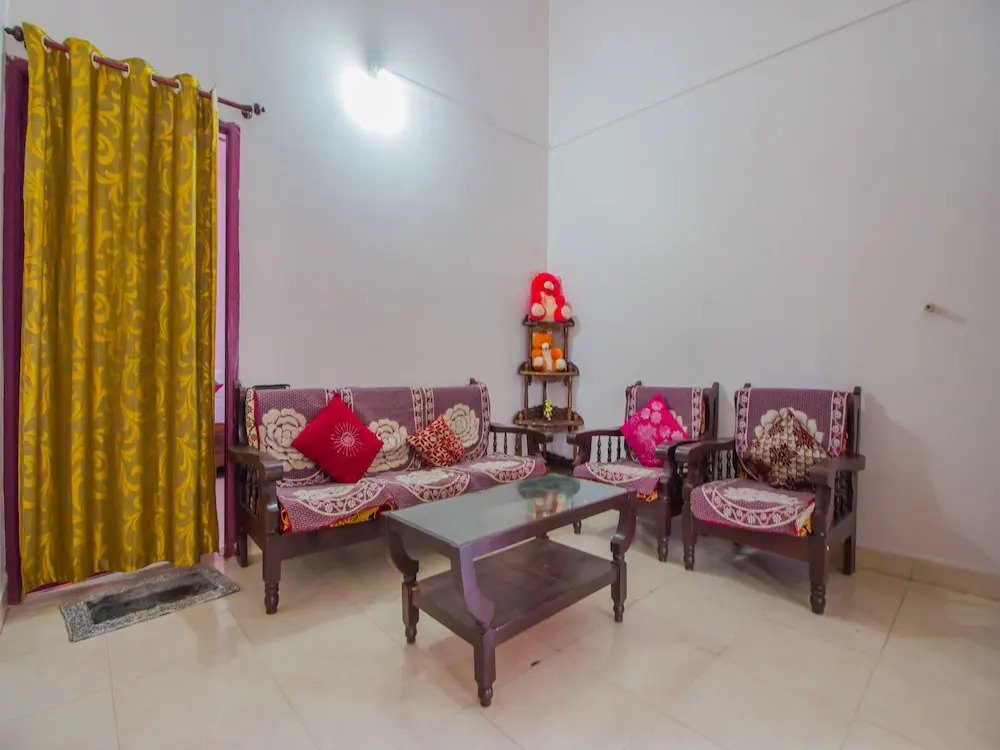OYO 12890 Home Beautiful 2Bhk Near Baina Beach