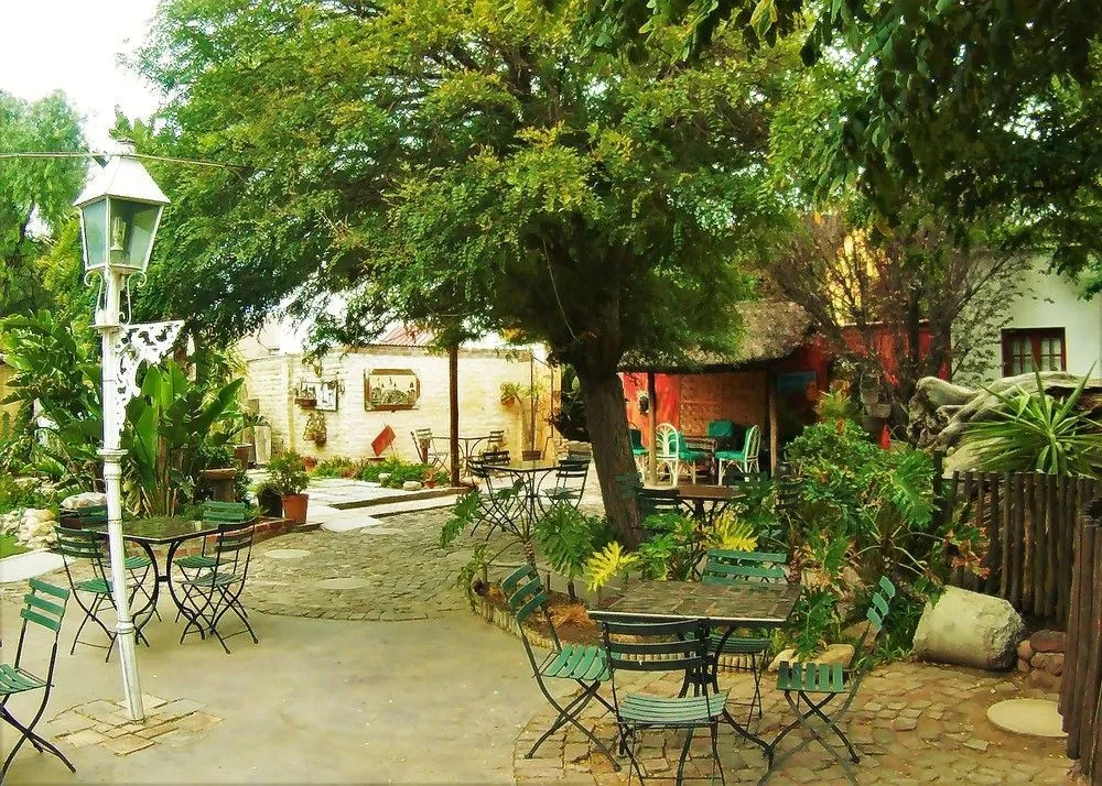 Ye Olde Thatch