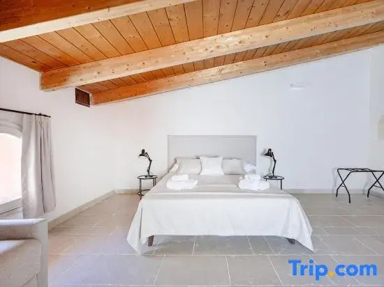 Palazzo della Torre 201– Modern Historic Apartment