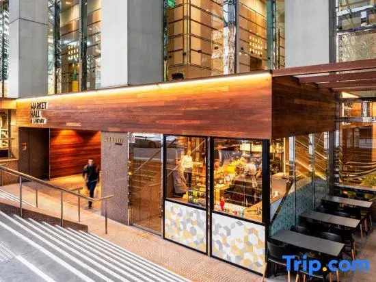 Luxury CBD Skyline View Apartment LV58