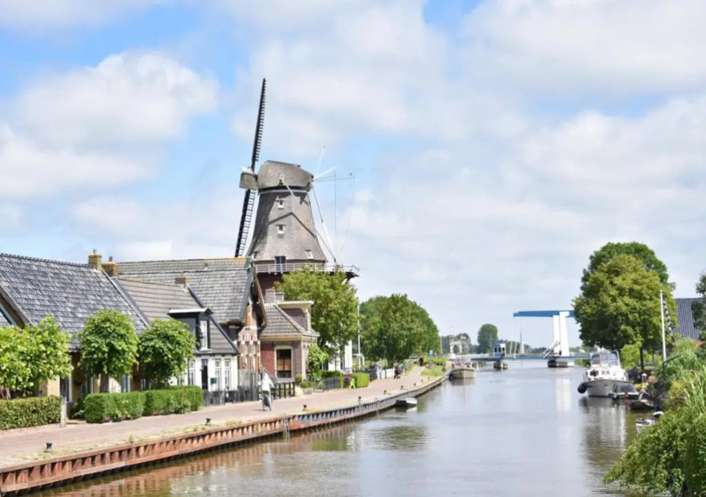 Waterdorp Burdaard