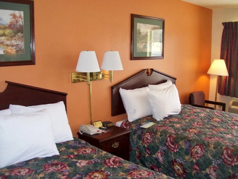 Americas Best Value Inn & Suites