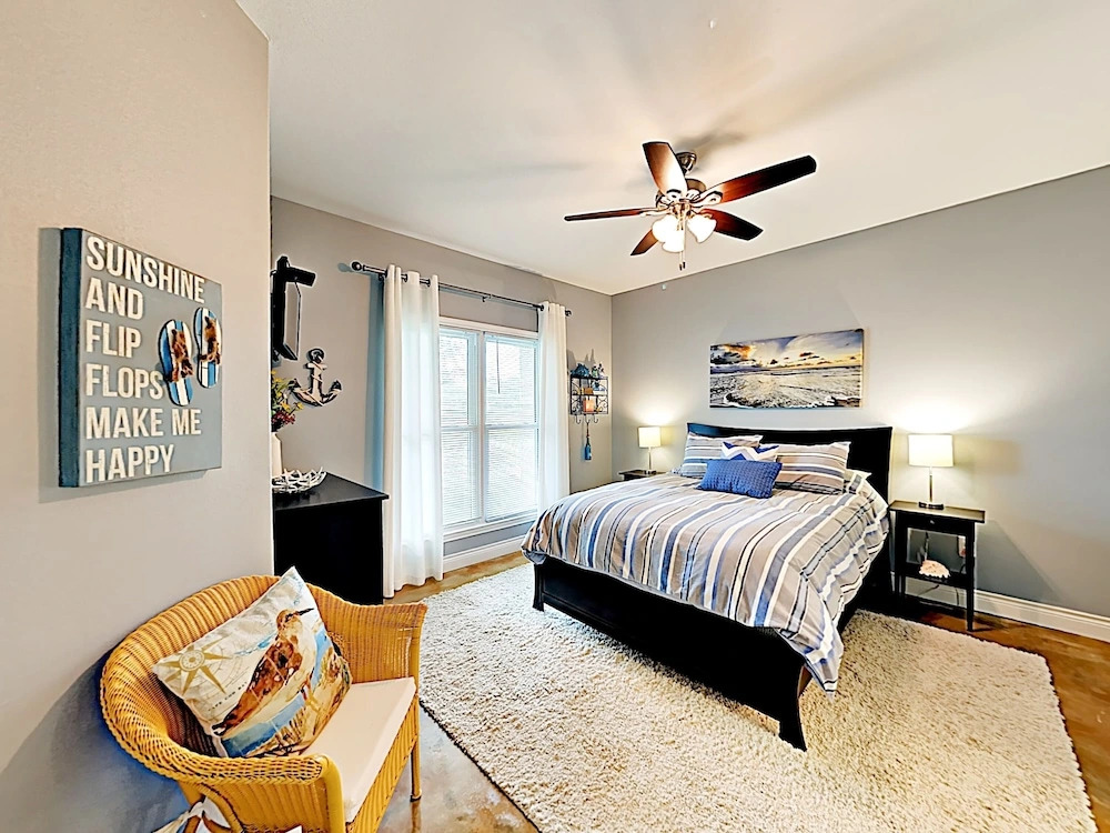 447 Rockport - 3 Br Home
