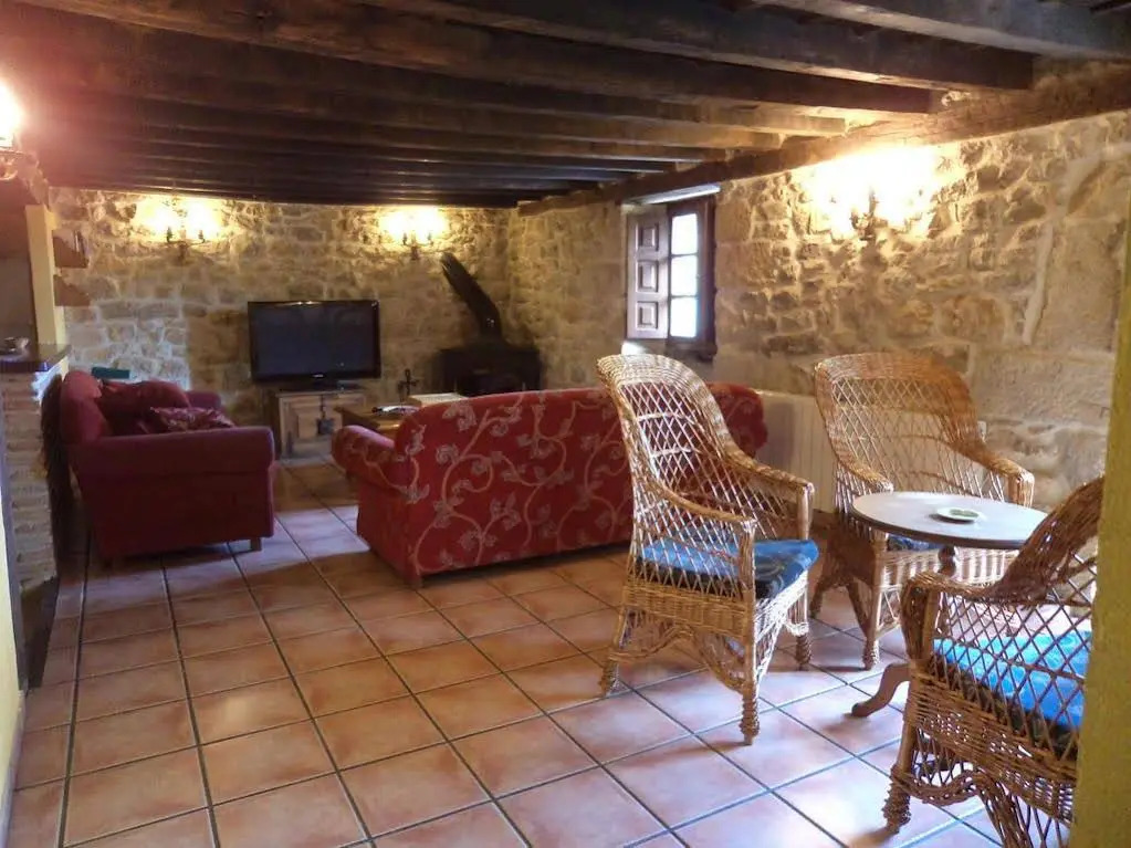 Casas Rurales La Toba