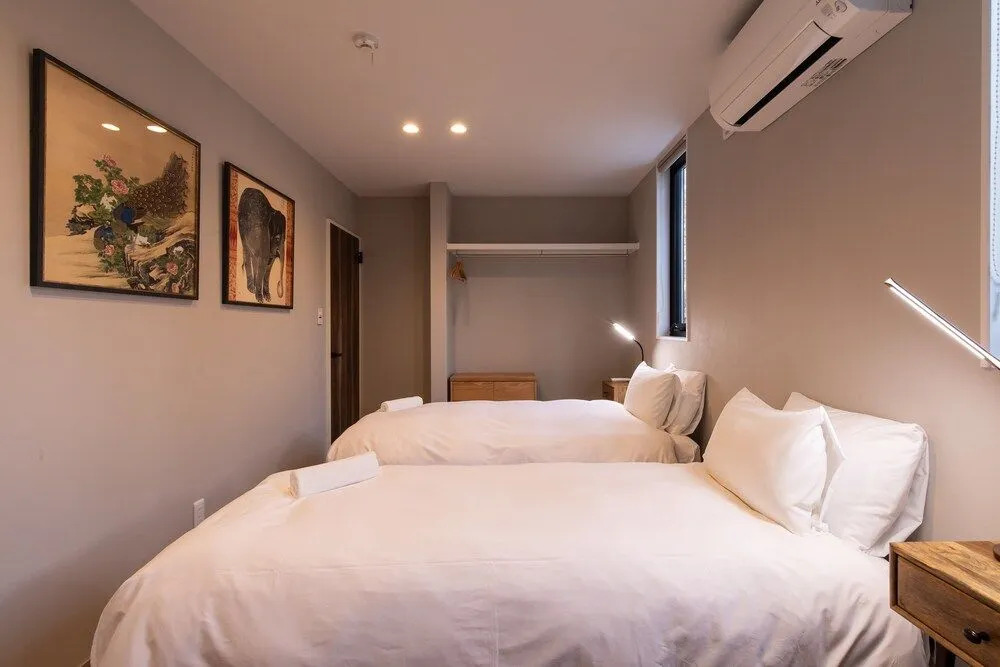 Oradoro House by Jade Villa