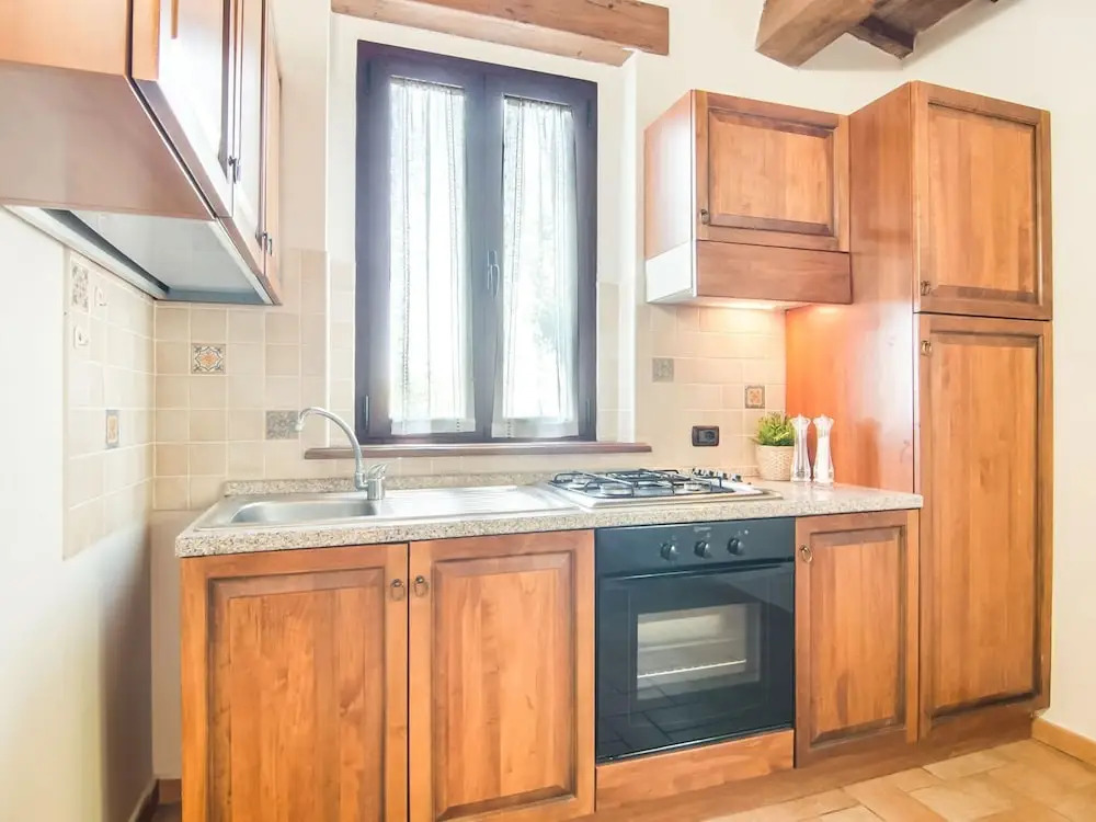 Panoramic Countryside Home