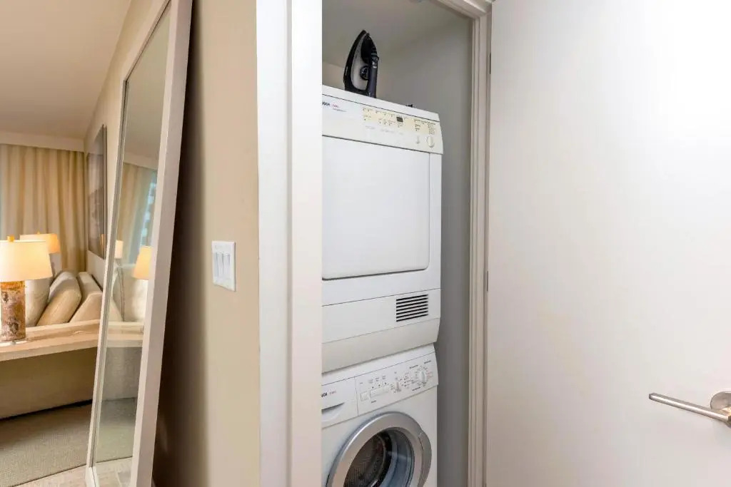 1 bedroom Ocean View located at 1 Hotel and Homes South Beach -906