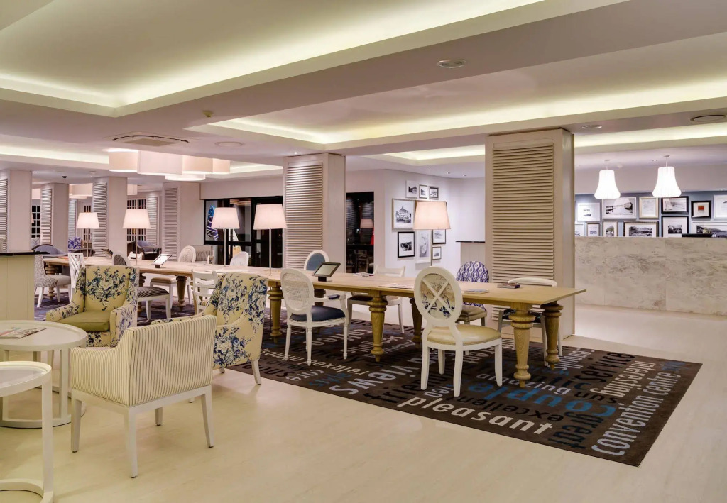 Protea Hotel by Marriott Cape Town Sea Point