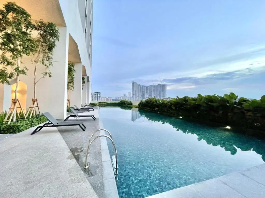 UNA Serviced Apartment by MOKA