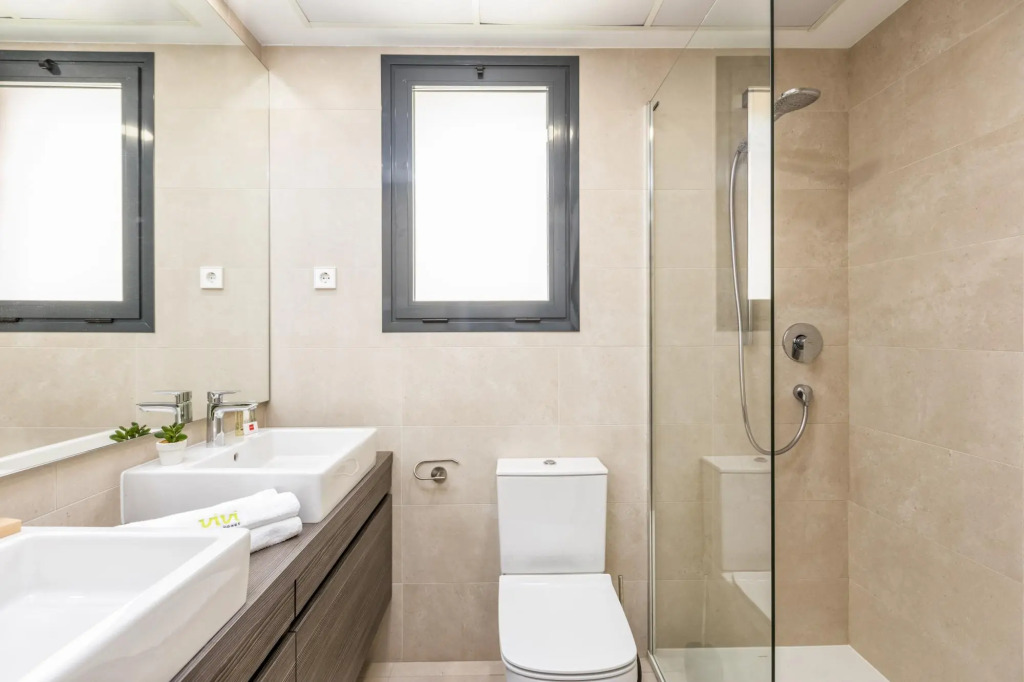 Boa in Fuengirola with 3 bedrooms and 2 bathrooms
