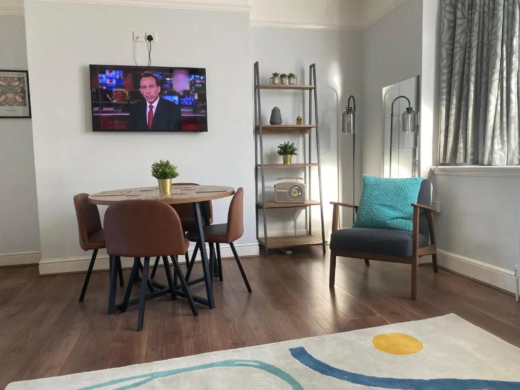 Invicta Apartment