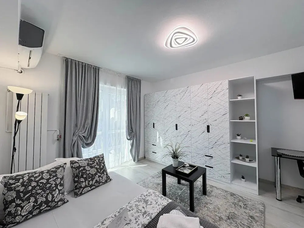 Sunrise Apartments City Center