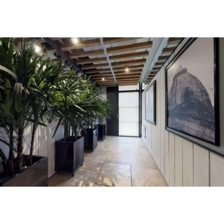 Downtown Beauty Brand New 1 BD